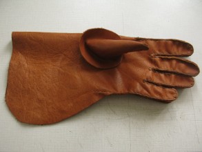 Dámska sokoliarska rukavica